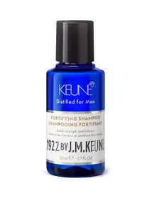 Probier unser Männer-Shampoo mit Vitamin H und Eukalyptus für mehr Volumen und gesundes Haar auf Keune.ch aus! Trotz Haarausfall kräftiges Haar.