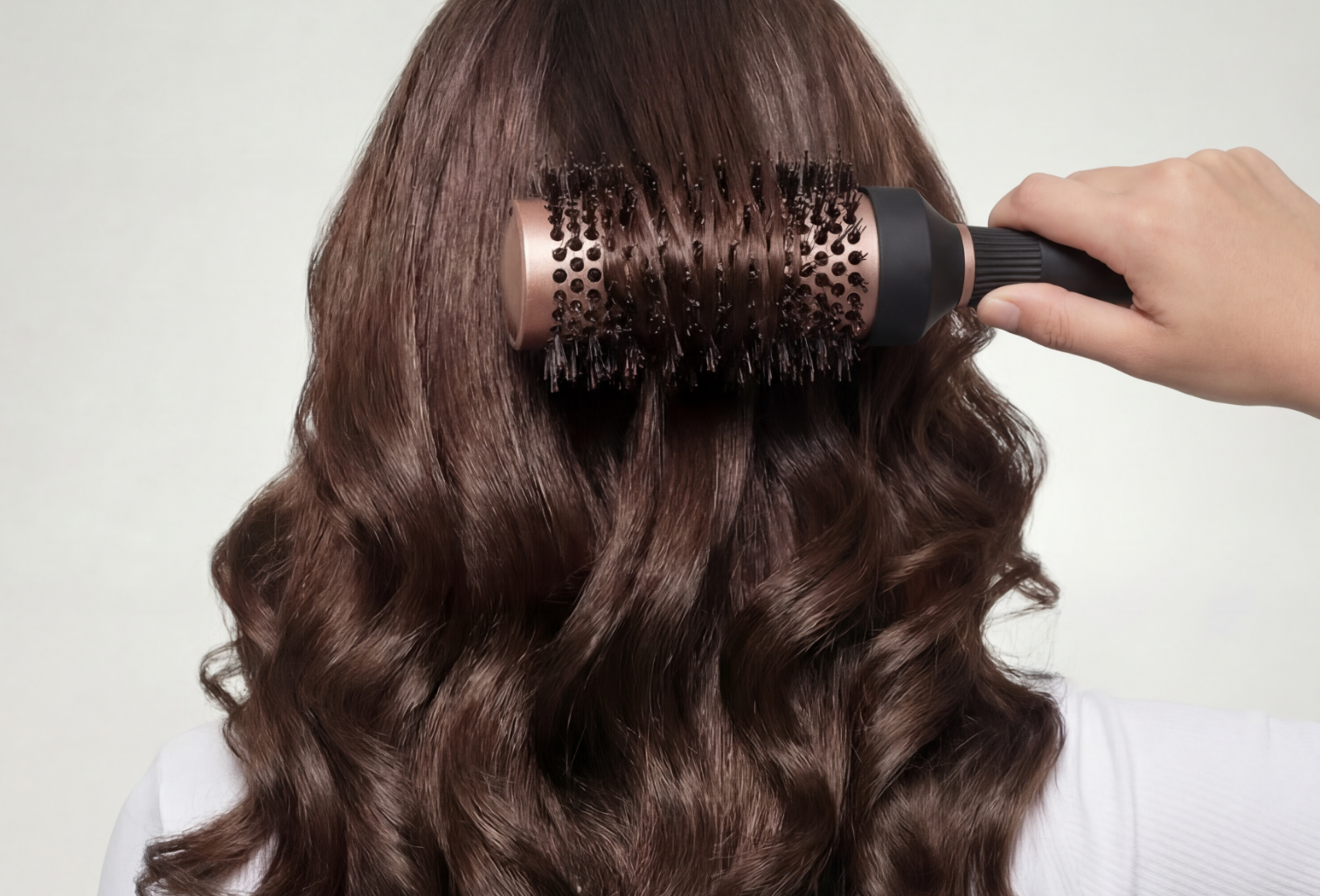 Our premium hair care products are specially formulated to hydrate dry hair. Discover Keune Vital Nutrition Shampoo, Conditioner, and Mask for dry hair.